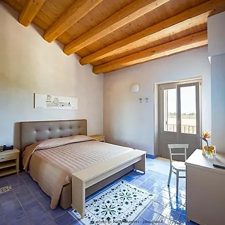 Casale Milocca فندق