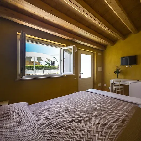 Casale Milocca Отель 4*