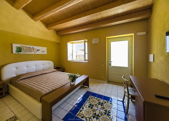 Casale Milocca Hotel